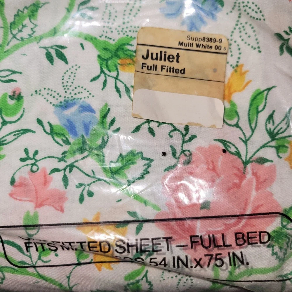 Vintage JCPenney Juliet Floral Full Fitted Sheet Percale Permanent Press NOS Cot
